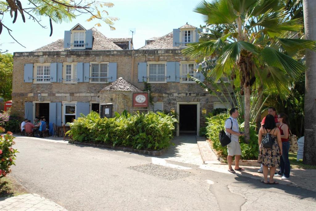 Copper And Lumber Store Hotel English Harbour Exterior foto